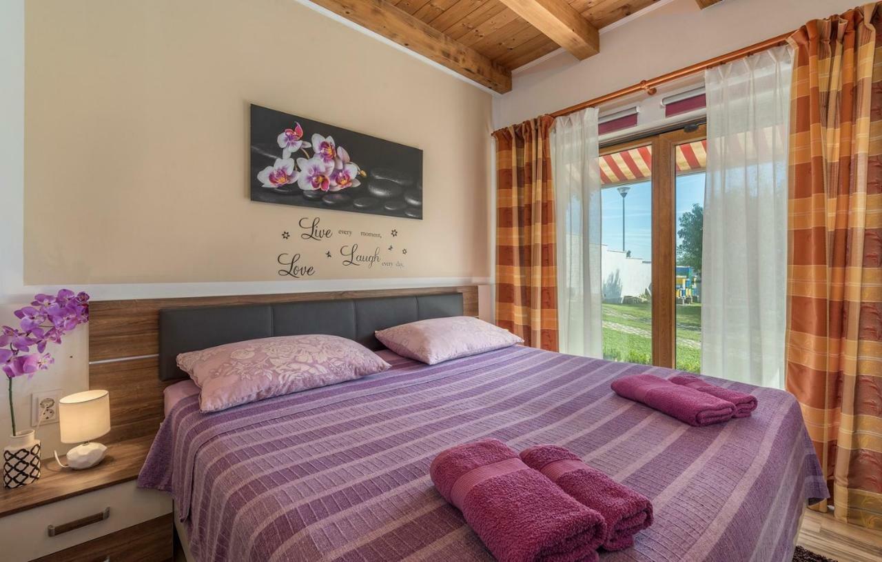 Holiday House Antonio Poreč Kültér fotó